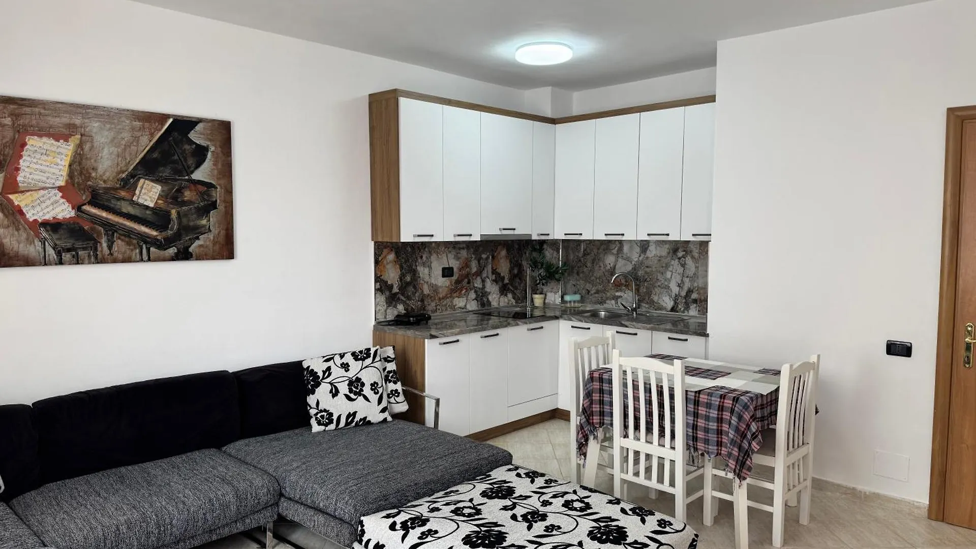 Orkidea Apartments Golem  0*, Golem (Tirana) Albania